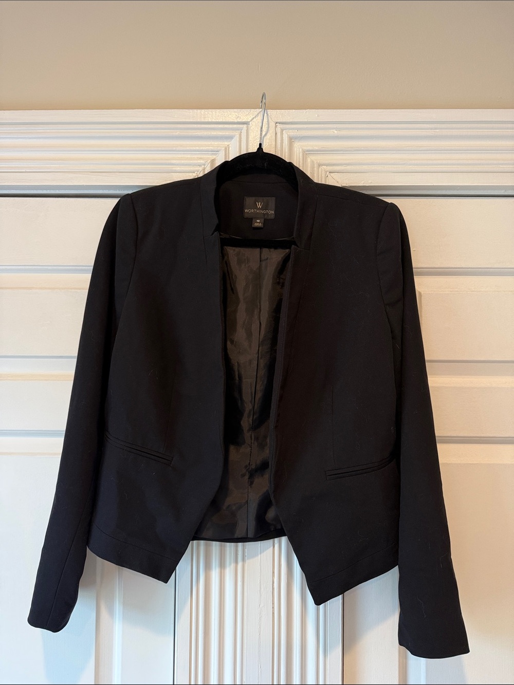 Worthington Black Open-Front Cropped Blazer